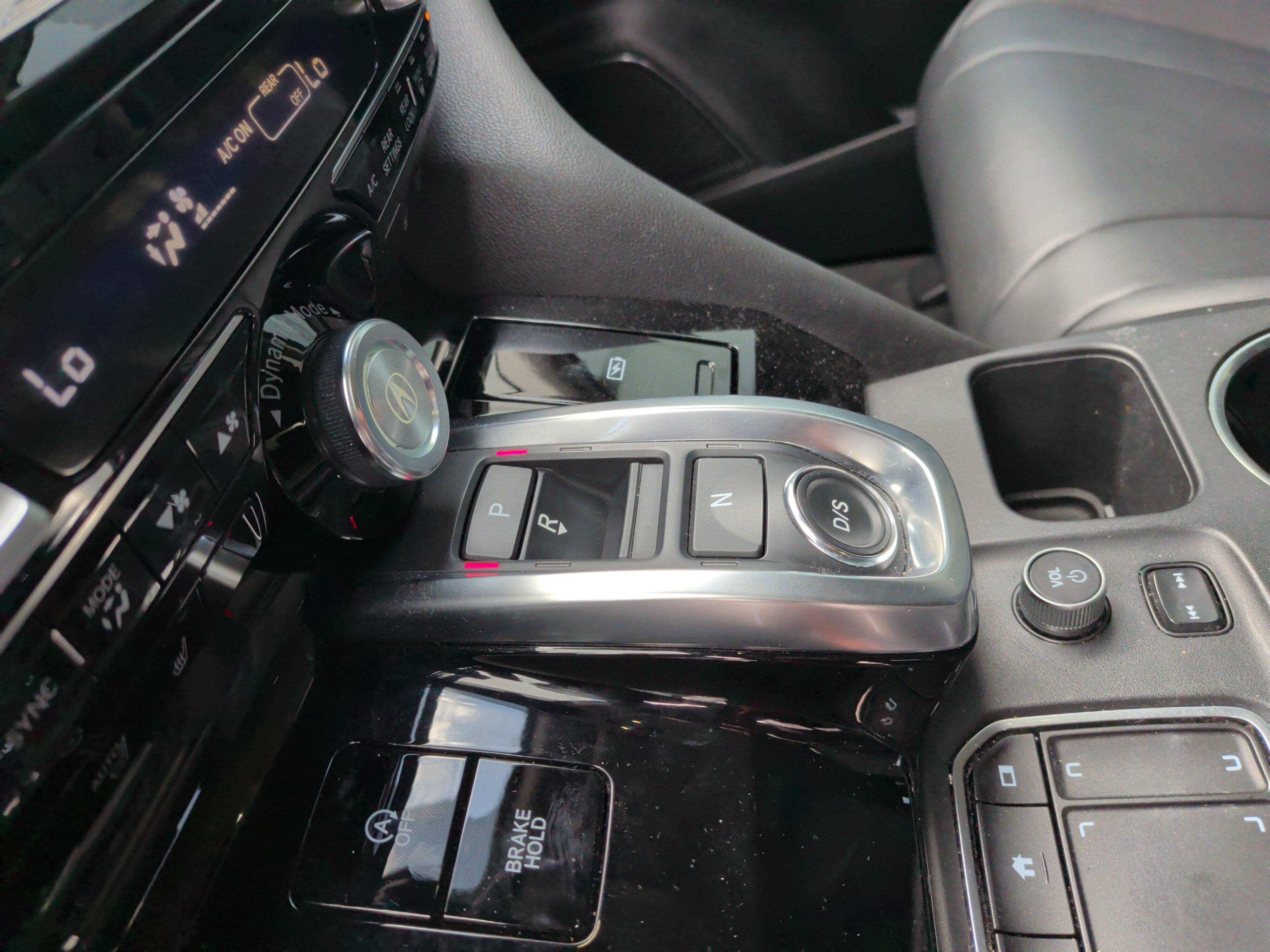 Used 2024 Acura MDX FWD image 22