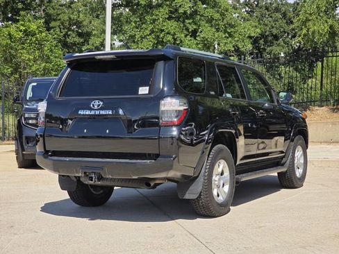 Used 2024 Toyota 4Runner SR5 RWD image 4
