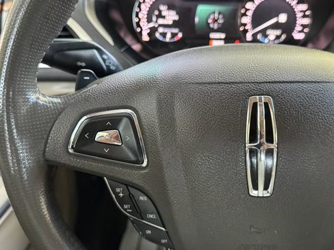 Used 2014 Lincoln MKZ w/ Equipment Group 102A Reserve FWD image 19