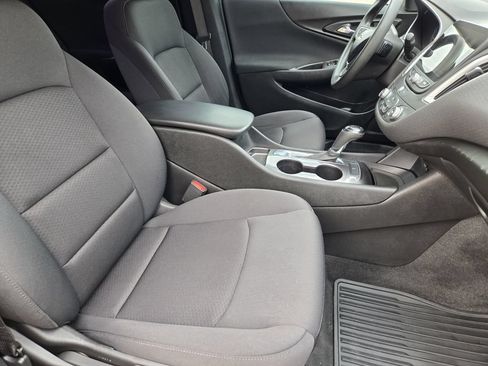 Used 2020 Chevrolet Malibu LS FWD image 14