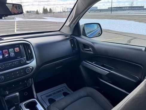 Used 2015 Chevrolet Colorado LT image 15
