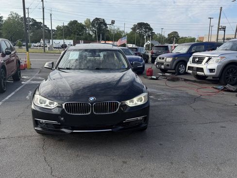 Used 2013 BMW 328i xDrive Sedan AWD/4WD image 18