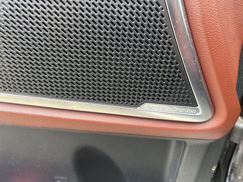 Certified 2023 Kia Telluride SX Prestige AWD/4WD image 19