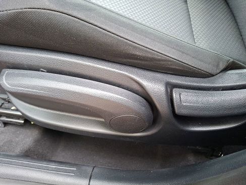 Used 2022 Kia Soul LX image 10