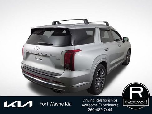 Used 2023 Hyundai Palisade Calligraphy w/ Cargo Package AWD/4WD image 8