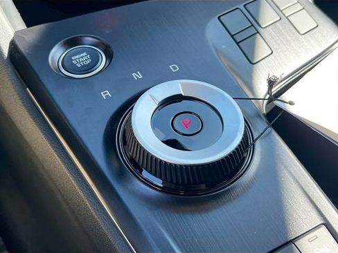 New 2026 Kia Sportage LX image 16