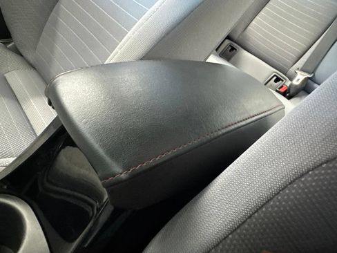 Certified 2025 Toyota Corolla SE FWD image 28