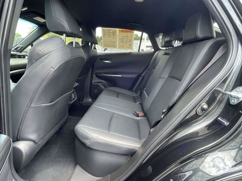 Used 2021 Toyota Venza XLE w/ Softex Package AWD/4WD image 11