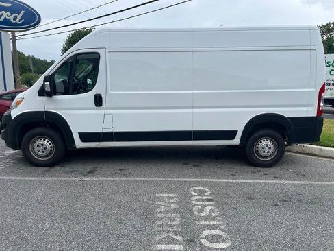 Used 2025 RAM ProMaster 3500 w/ Convenience Group FWD image 4