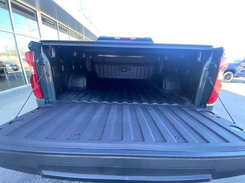 Used 2025 Chevrolet Silverado 1500 LT Trail Boss w/ LT Trail Boss Premium Package AWD/4WD image 14