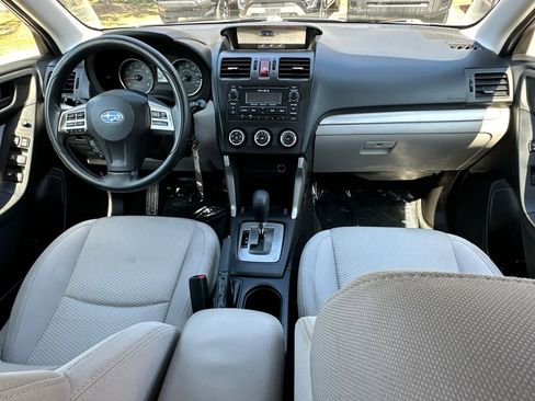 Used 2014 Subaru Forester 2.5i Premium w/ All-Weather Package image 14
