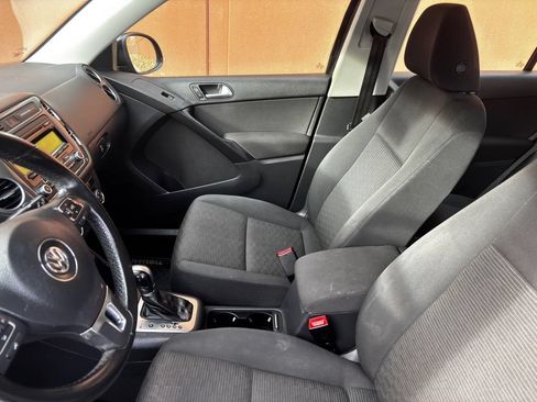 Used 2014 Volkswagen Tiguan S AWD/4WD image 17