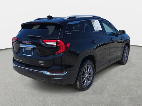 Used 2023 GMC Terrain SLT w/ Infotainment Package II AWD/4WD image 5