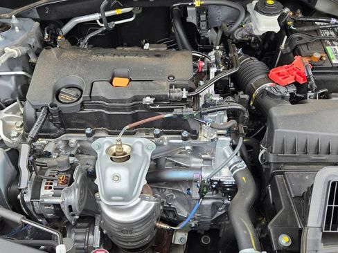 Used 2024 Honda HR-V Sport image 27
