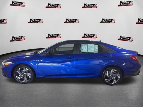 Used 2025 Hyundai Elantra Sport image 8