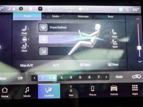 Used 2024 Jeep Grand Wagoneer L 4WD image 33