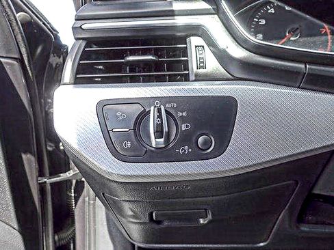 Used 2017 Audi A4 2.0T Premium w/ Audi MMI Navigation Plus FWD image 14