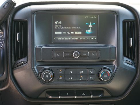 Used 2019 Chevrolet Silverado 3500 W/T AWD/4WD image 16