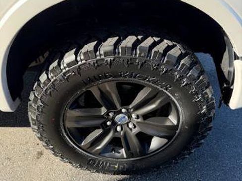 Used 2015 Ford F150 Platinum w/ Trailer Tow Package image 4