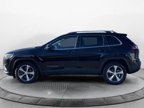 Used 2020 Jeep Cherokee Limited image 2