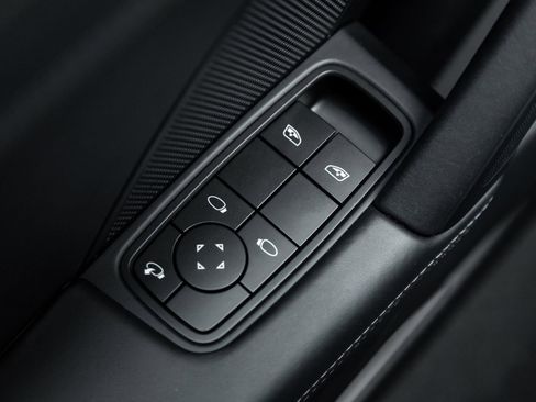Certified 2023 Porsche 911 Carrera GTS RWD image 19