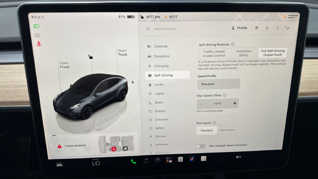 Used 2022 Tesla Model Y Long Range AWD/4WD image 38