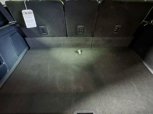 New 2025 Lincoln Navigator L Reserve image 27