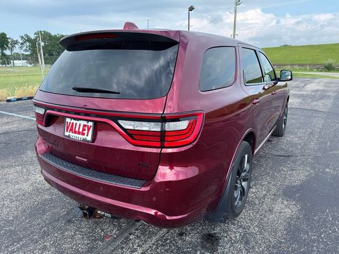 Used 2022 Dodge Durango R/T w/ Blacktop Package AWD/4WD image 16