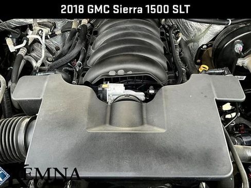 Used 2018 GMC Sierra 1500 SLT AWD/4WD image 30