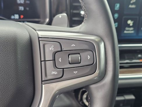 Used 2024 Chevrolet Silverado 1500 LT Trail Boss w/ Convenience Package II AWD/4WD image 34