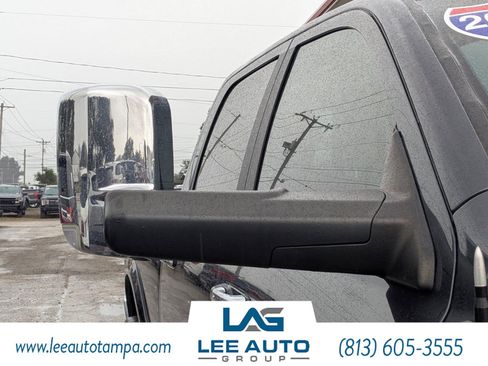 Used 2018 RAM 3500 Laramie Longhorn image 10