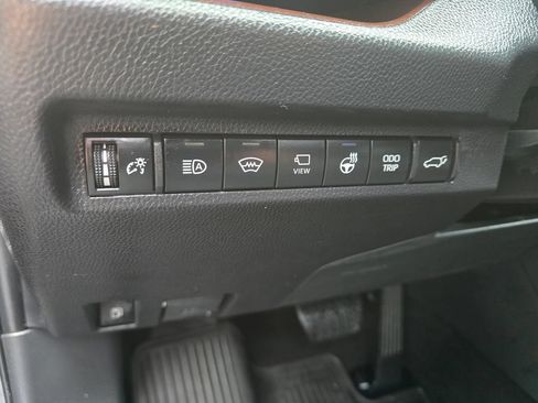 Used 2024 Toyota RAV4 Limited w/ Advanced Technology Package AWD/4WD image 20