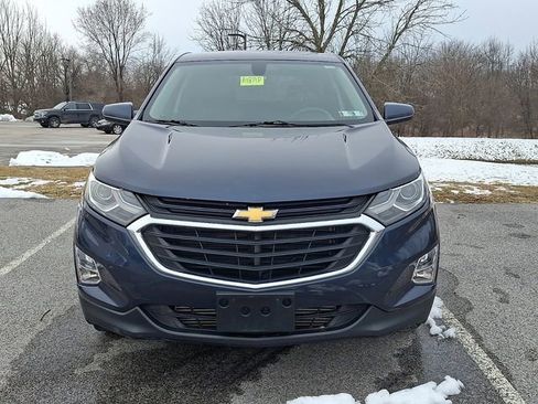 Used 2019 Chevrolet Equinox LT image 2