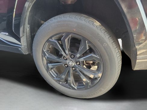 Certified 2023 Toyota RAV4 SE AWD/4WD image 26