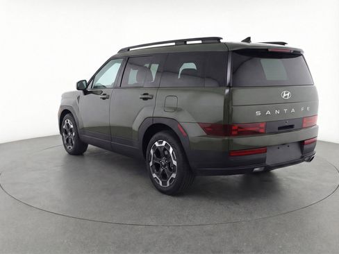 Used 2024 Hyundai Santa Fe SEL FWD image 6