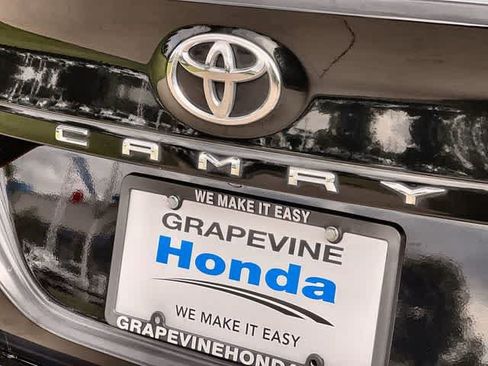 Used 2022 Toyota Camry LE w/ Carpet Mat Package (TMS) FWD image 8