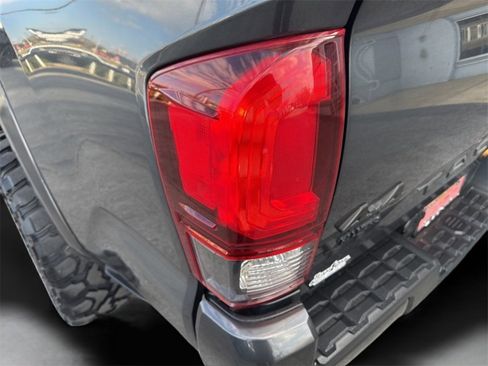 Used 2023 Toyota Tacoma TRD Sport image 43
