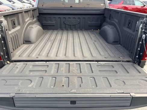 Used 2019 Ford F150 Raptor w/ Equipment Group 802A Luxury image 17