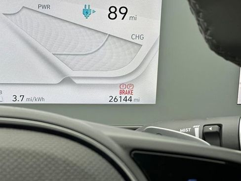 Used 2024 Hyundai Ioniq 5 SE image 30