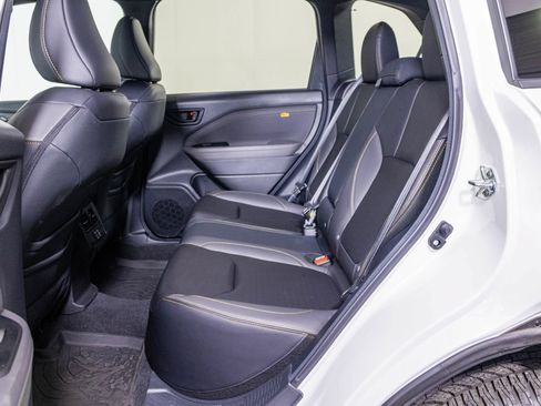 Used 2026 Subaru Forester Wilderness AWD/4WD image 37