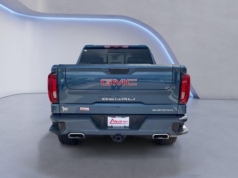 Used 2024 GMC Sierra 1500 Denali w/ Technology Package AWD/4WD image 4