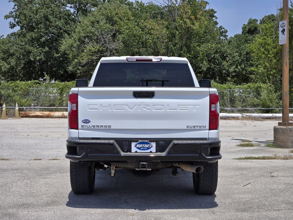 Used 2024 Chevrolet Silverado 2500 Custom w/ Custom Value Package AWD/4WD image 6