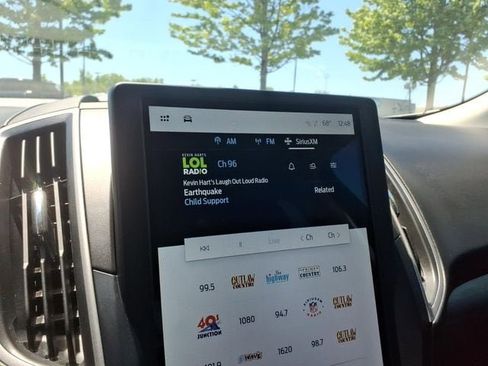 Used 2023 Ford Edge SEL w/ Convenience Package AWD/4WD image 15