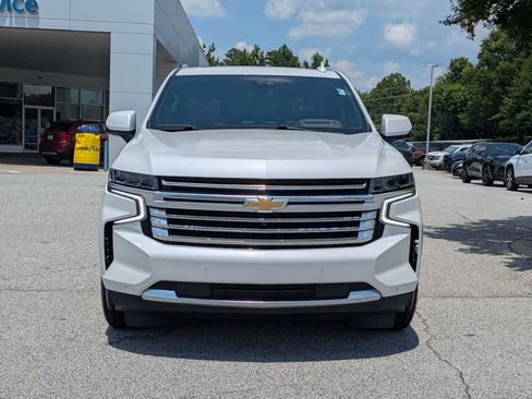 Used 2022 Chevrolet Tahoe High Country AWD/4WD image 2
