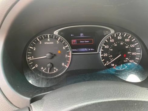 Used 2016 Nissan Altima 2.5 SL w/ Moonroof Package FWD image 26
