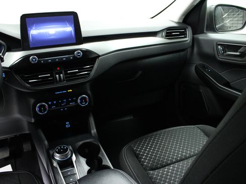 Used 2023 Ford Escape Active image 19