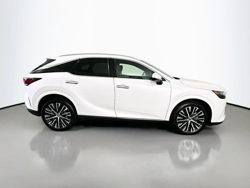 Used 2024 Lexus RX 350 w/ Technology Package image 4