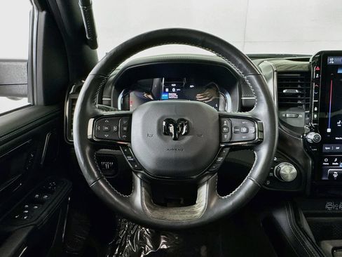 Used 2025 RAM 1500 Limited AWD/4WD image 11