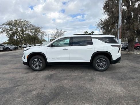 New 2026 Chevrolet Traverse LT w/ Driver Confidence Package image 5