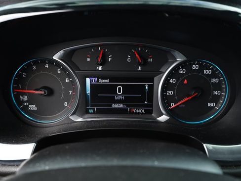 Used 2018 Chevrolet Traverse LT FWD image 12